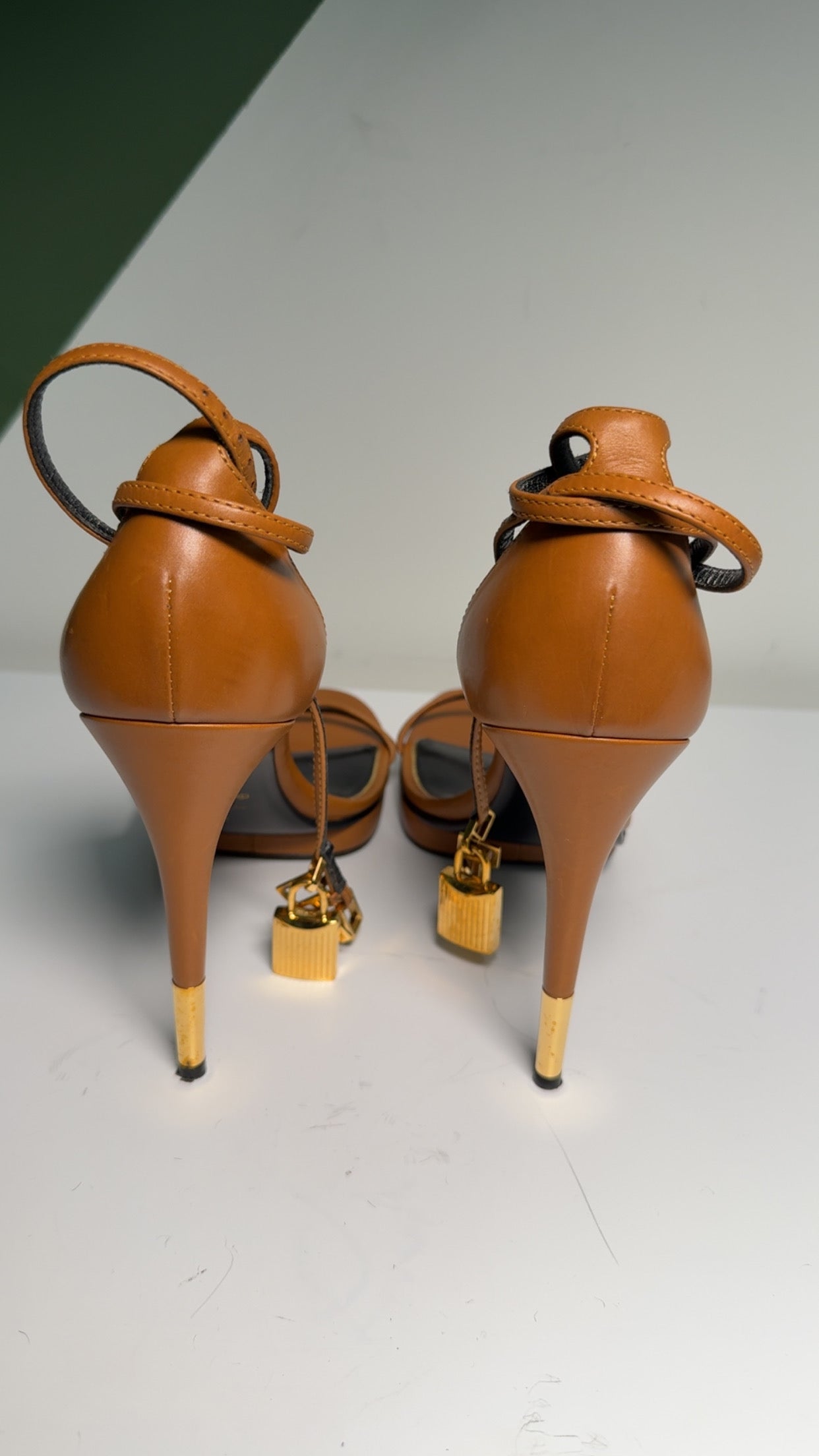 Tom Ford Platform Padlock Brown Whiskey SZ 41