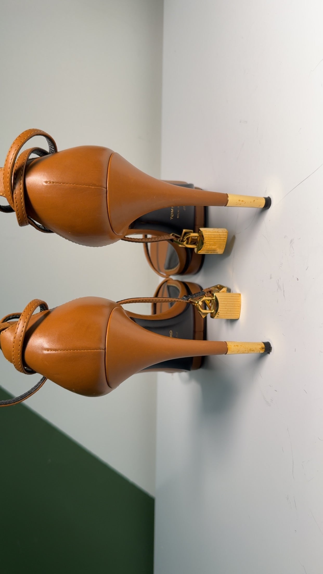 Tom Ford Platform Padlock Brown Whiskey SZ 41